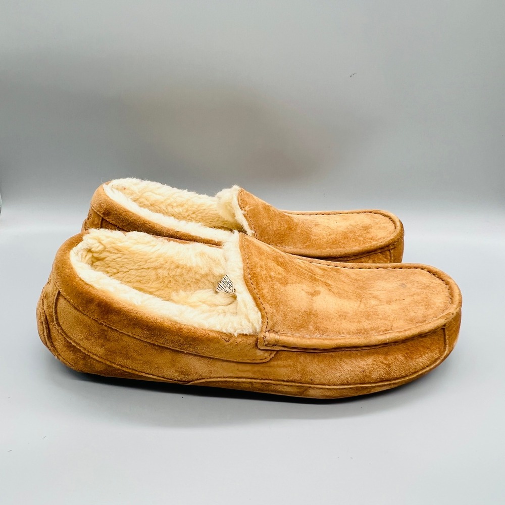 UGG Shoes Mens 12 Brown Suede Sheepskin Lined Moccasin Ascot Slippers Slip On